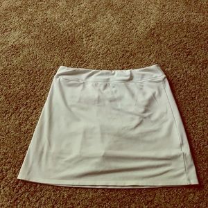 Women’s Adidas golf skirt